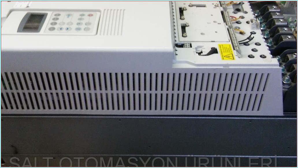 ABB ACS800-04-0205-3 J400 160KW 290A ACS0205-3 AĞIR ŞART ACS 800