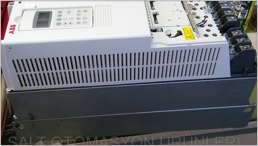 ABB ACS800-04-0205-3 J400 160KW 290A ACS0205-3 AĞIR ŞART ACS 800
