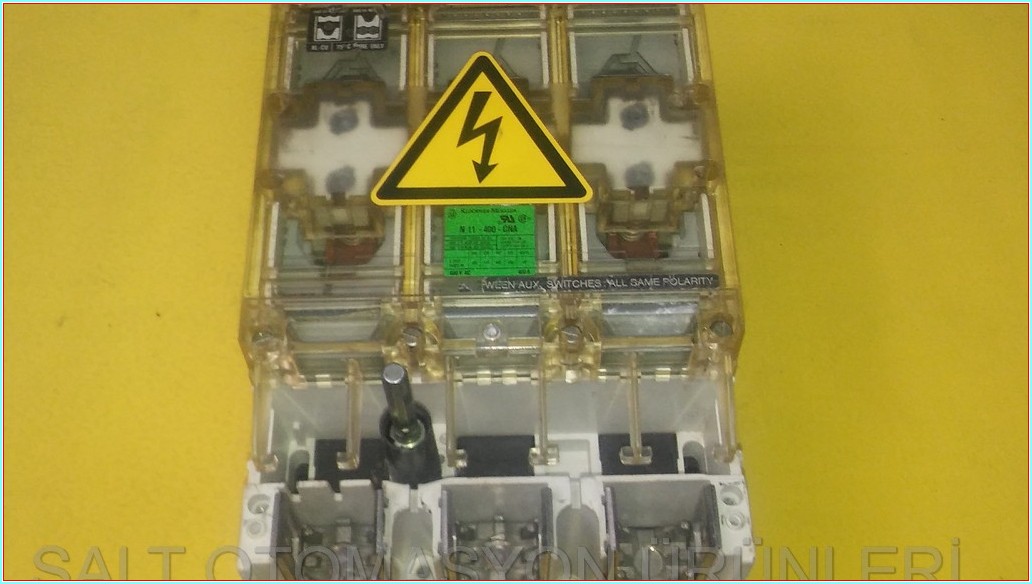 MOELLER N 11-400-CNA 400A ŞEFFAF KAPAKLI TMŞ DEVRE KESİCİ