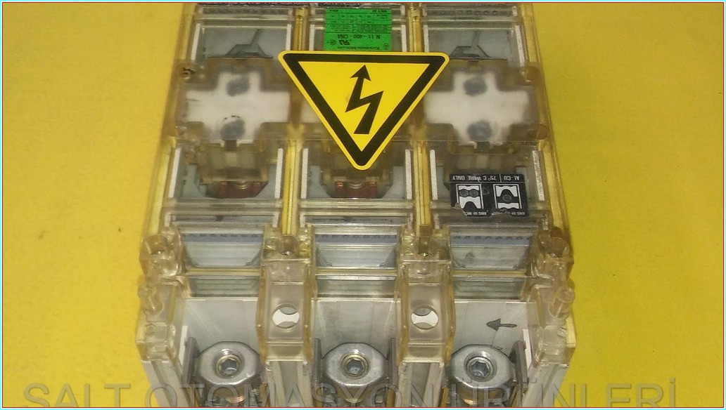 MOELLER N 11-400-CNA 400A ŞEFFAF KAPAKLI TMŞ DEVRE KESİCİ
