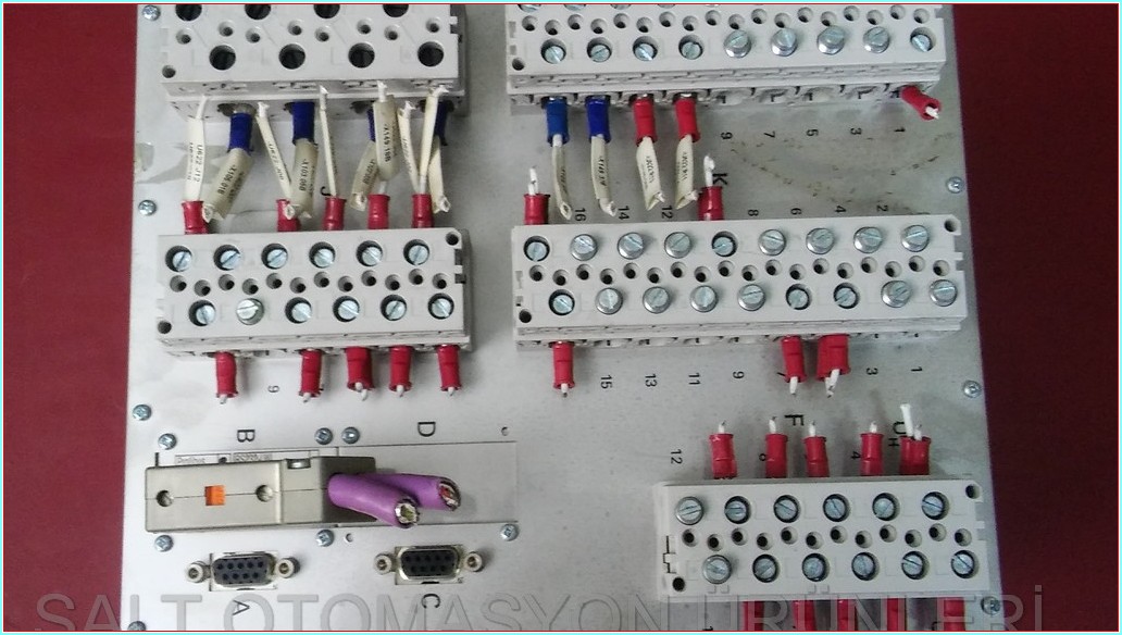 SIEMENS SIPROTEC 7SJ64 7SJ6411-5EB92-3FG4-EE ÇOK FONKSİYONLU KORUMA RÖLESİ