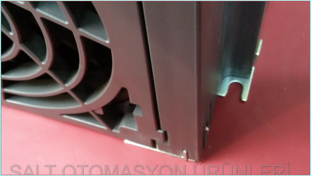 SIEMENS 6SE6420-2UD27-5CA1 MICROMASTER 7,5 KW SIFIR KUTULU SÜRÜCÜ