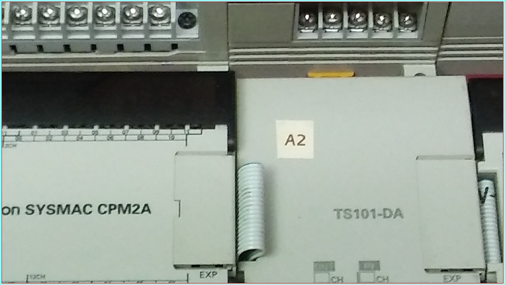 OMRON CPM1A-8ER 8ER PLC EK MODÜL