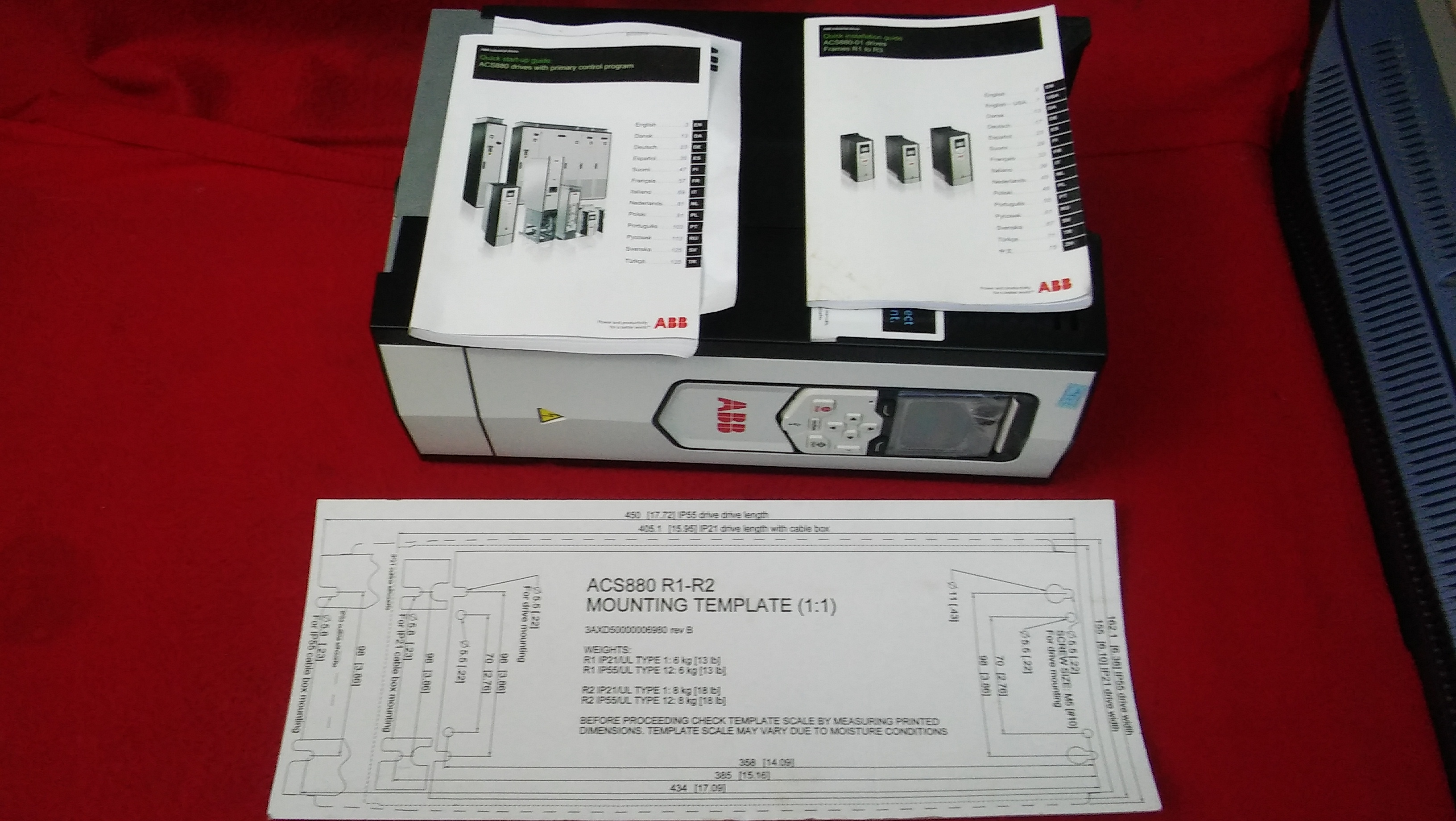 ABB ACS880-01-017A-3 17A 12KVA SIFIR SÜRÜCÜ ACS800 DRIVER