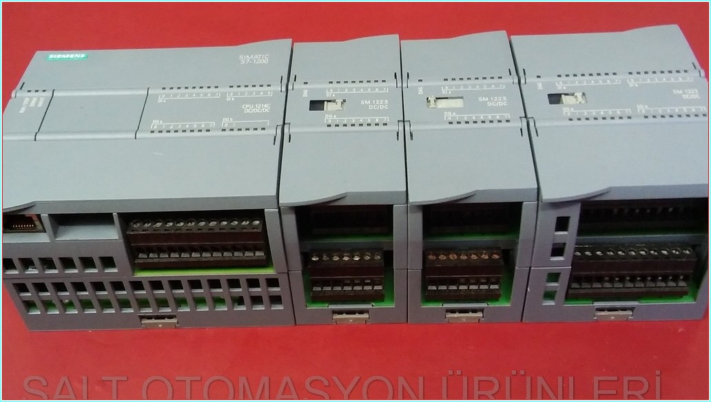 SIEMENS 6ES7 214-1AG31-0XB0 6ES7 223-1BH32-0XB0 6ES7 223-1BL32-0 SIMATIC S7-1200 PLC TAKIM​