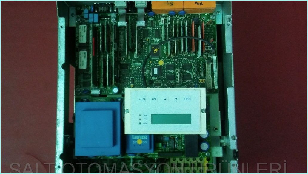 LENZE EVD4904-E LENZE 4909 SORUNSUZ 55A SÜRÜCÜ DRIVER INVERTER