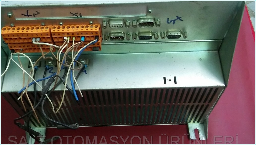 LENZE EVD4904-E LENZE 4909 SORUNSUZ 55A SÜRÜCÜ DRIVER INVERTER