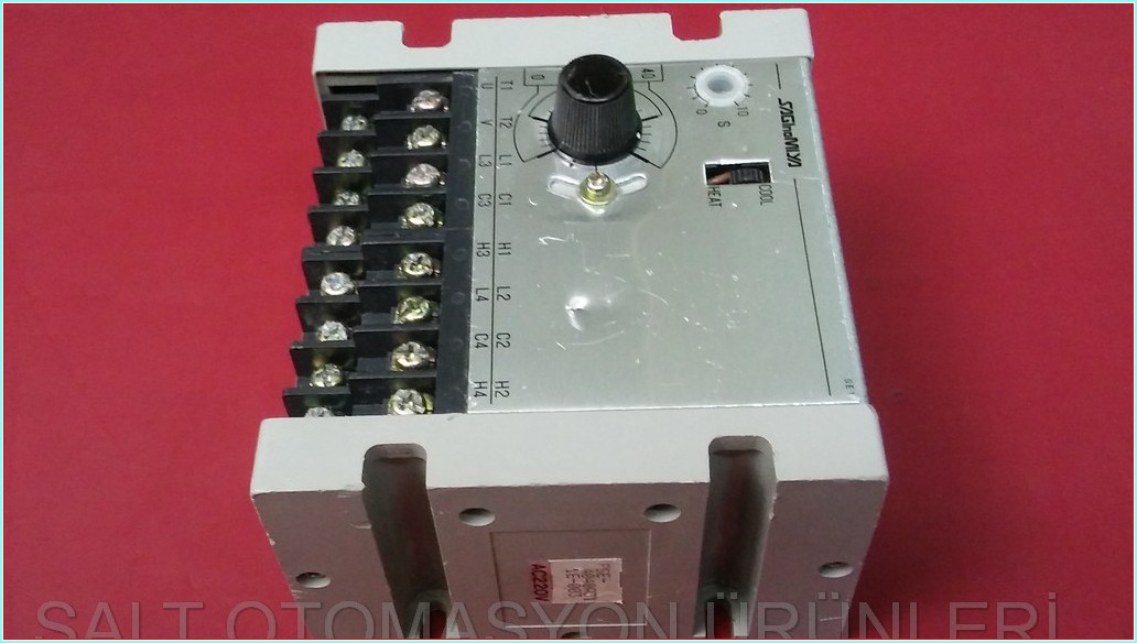 SAGINOMIYA FSE FSE-4040A31 1E-003 DÖRT AŞAMALI ELEKTRONİK SICAKLIK ANAHTARI ISI KONTROL CİHAZI