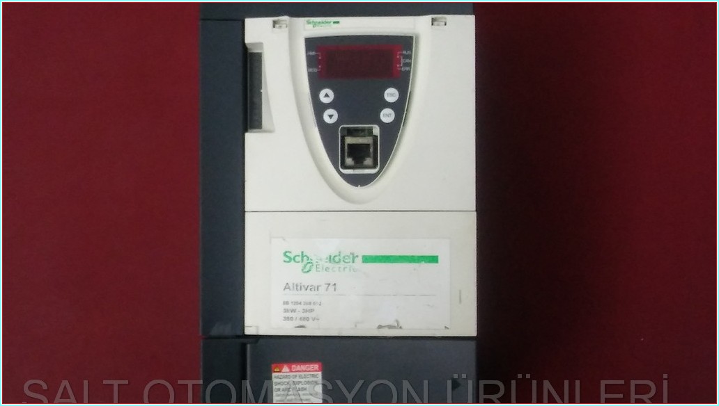 SCHNEİDER ATV71HU30N4 ALTİVAR 71 ATV71 3KW SÜRÜCÜ DRIVER INVERTER