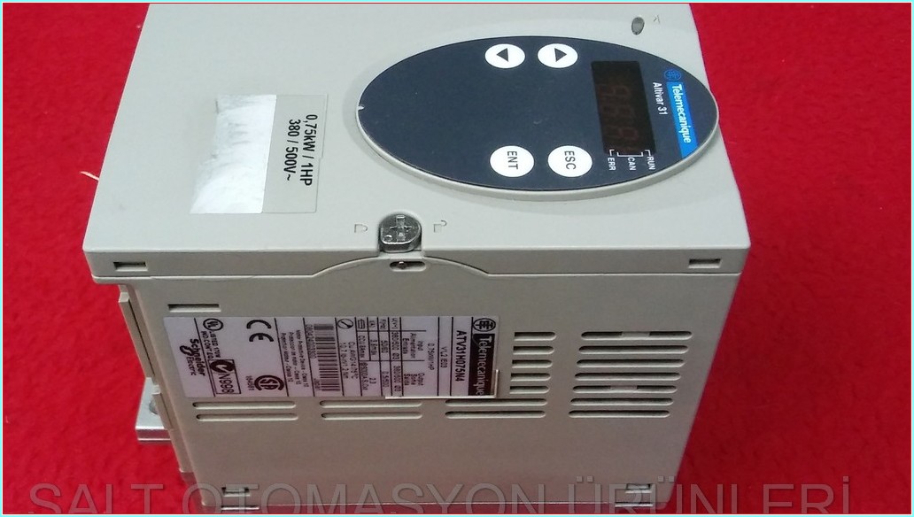  TELEMECANİQUE ATV31H075N4 ALTİVAR 31 ATV31 0,75KW 380V SÜRÜCÜ