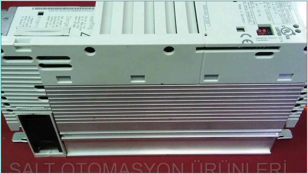 LENZE E82EV222_2C200 E82EV222-2C200 E82EV222_2C E82EV222-2C 13436181 8200 2,2KW VECTOR SÜRÜCÜ DRIVER INVERTER
