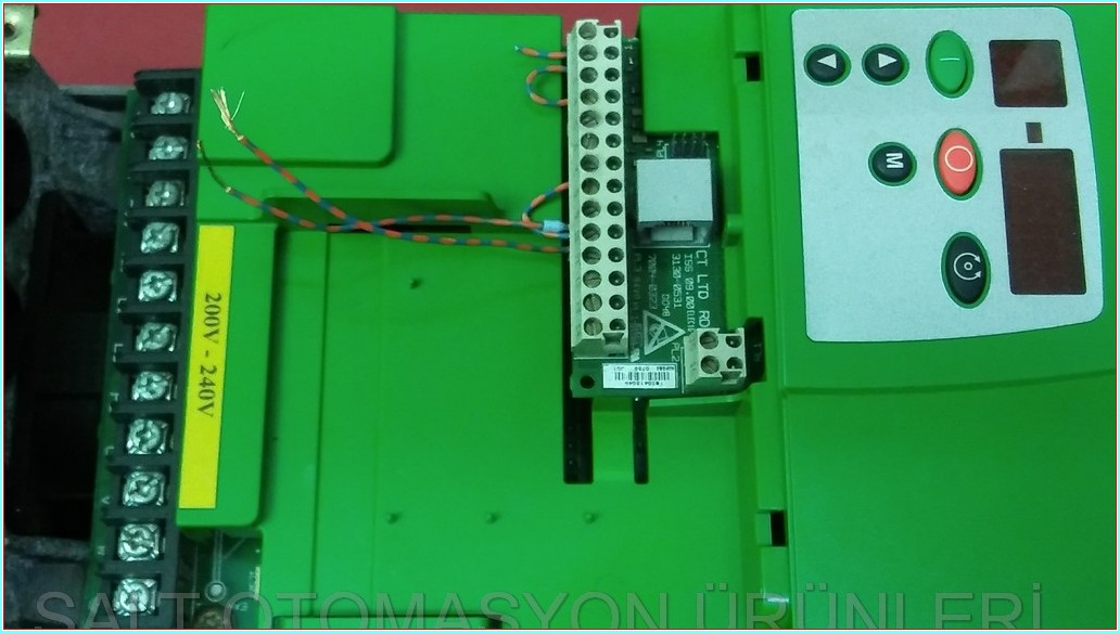 SE 2D200220 COMMANDER SE CONTROL TECHNIQUES SE2D200220 SE  2,2 KW SÜRÜCÜ INVERTER DRIVER HIZ KONTROL CİHAZI