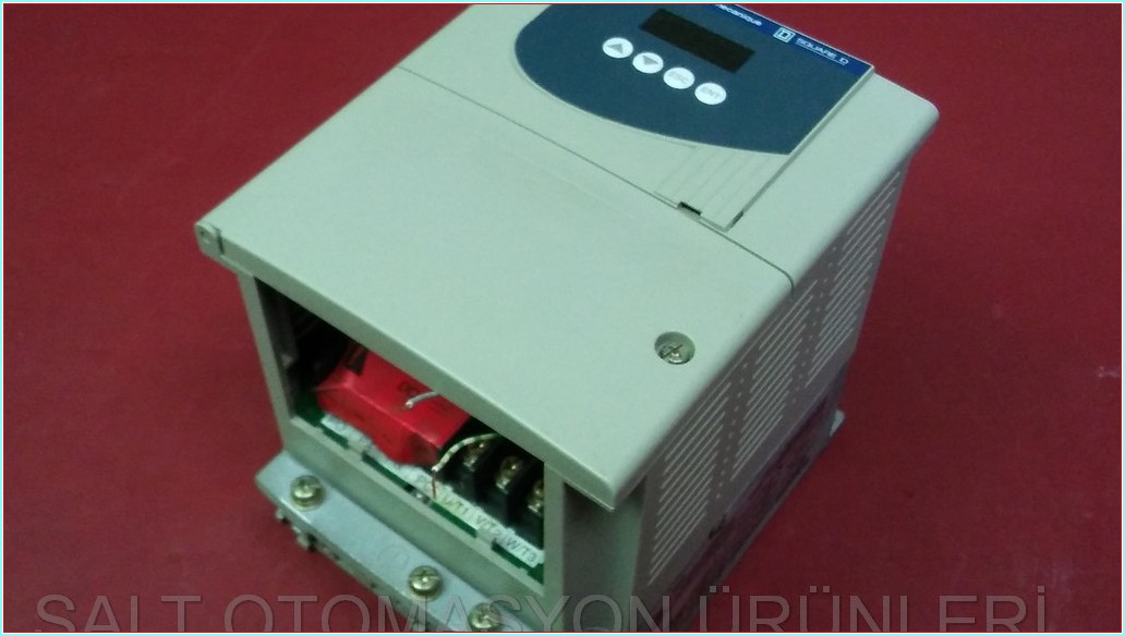 TELEMECANİQUE ATV28HU18N4 ALTİVAR 28 ATV28 0,75KW SÜRÜCÜ INVERTER DRIVER HIZ KONTROL CİHAZI