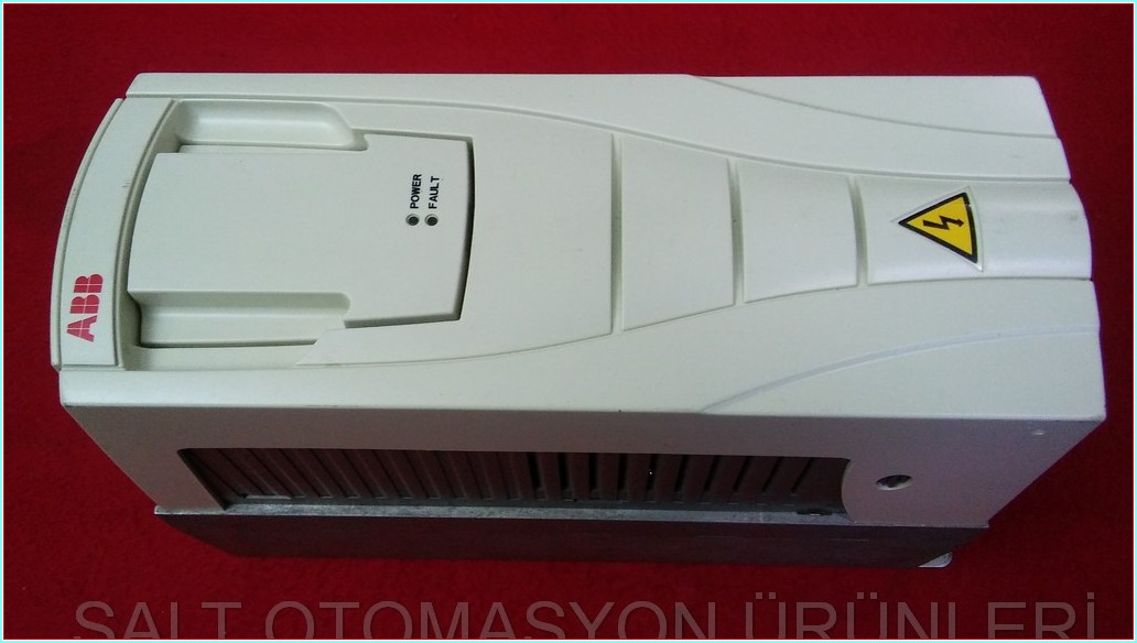 ABB ACS550-01-05A4-4 2,2KW SÜRÜCÜ ACS550 INVERTER DRIVER