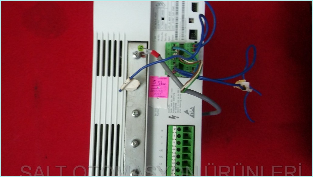 LENZE EVF8216-E-V020 EVF8216-E 5,5KW SÜRÜCÜ INVERTER DRIVER LENZE 5,5 KW HIZ KONTROL CİHAZI