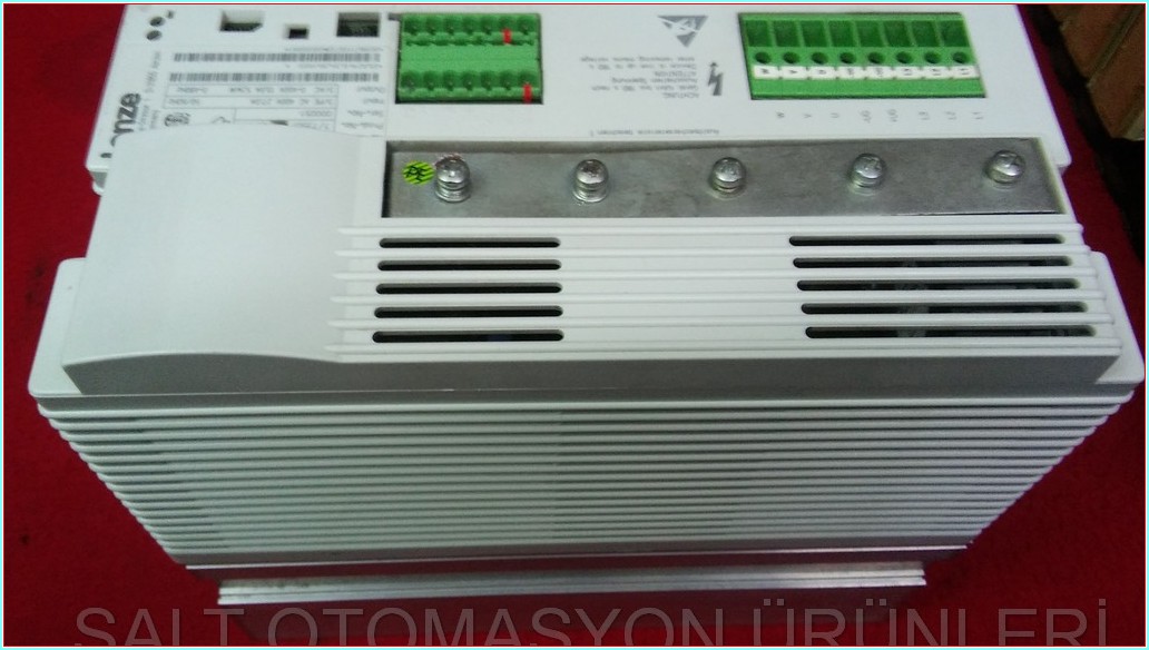 LENZE EVF8216-E-V020 EVF8216-E 5,5KW SÜRÜCÜ INVERTER DRIVER LENZE 5,5 KW HIZ KONTROL CİHAZI