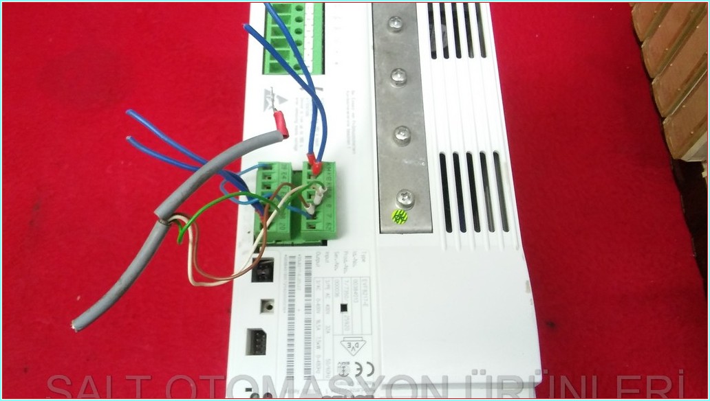 LENZE EVF8217-E 7,5KW SÜRÜCÜ INVERTER DRIVER 7,5 KW HIZ KONTROL