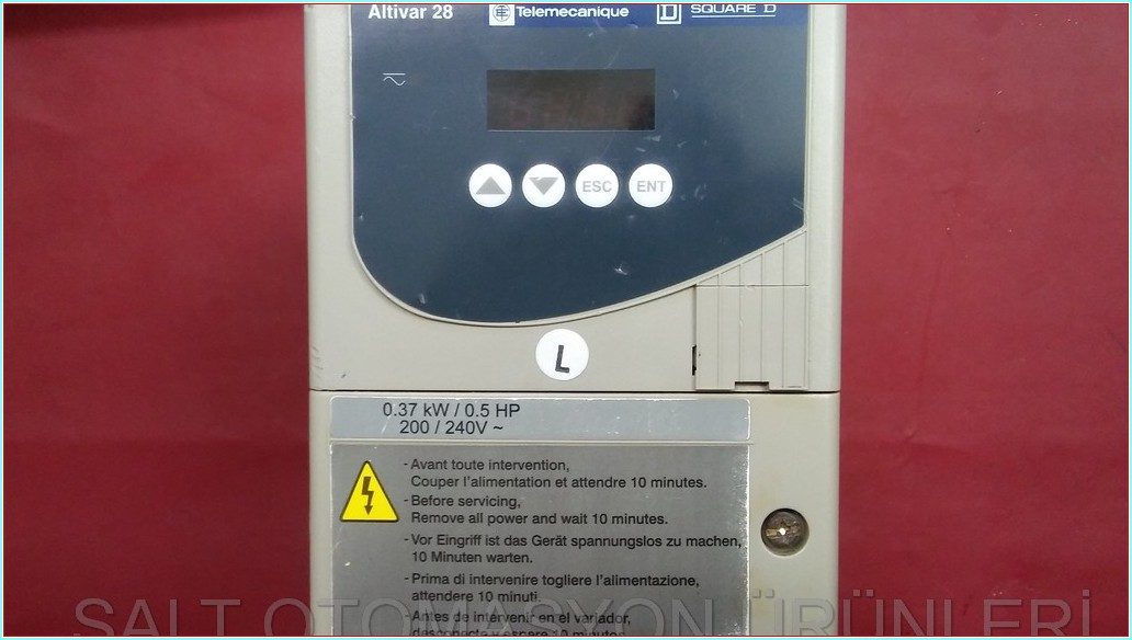 TELEMECANİQUE ATV28HU09M2 0,37KW SÜRÜCÜ ALTİVAR28 ATV28 0,37 KW INVERTER