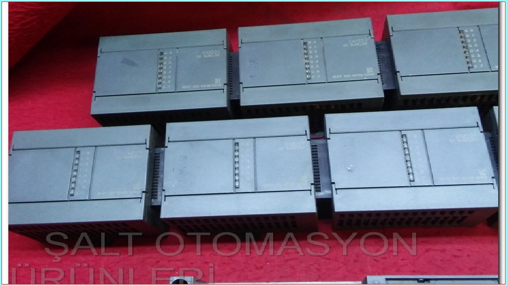 SIEMENS EM221 6ES7 221-1BF00-0XA0 DI 8-DC24V EK MODÜL