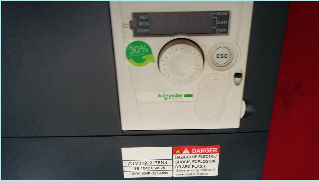 SCHNEİDER ATV312HU75N4 ATV312 7,5KW SÜRÜCÜ