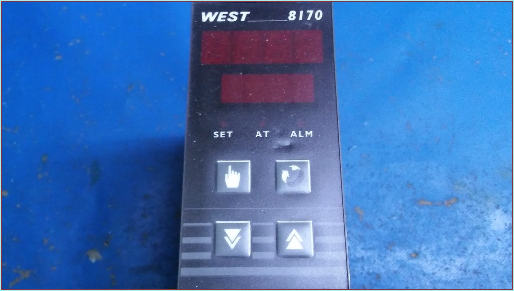WEST 8170 1-8 DIN VALF MOTORU SÜRÜCÜ KONTRÖLÜ ISI KONTROL