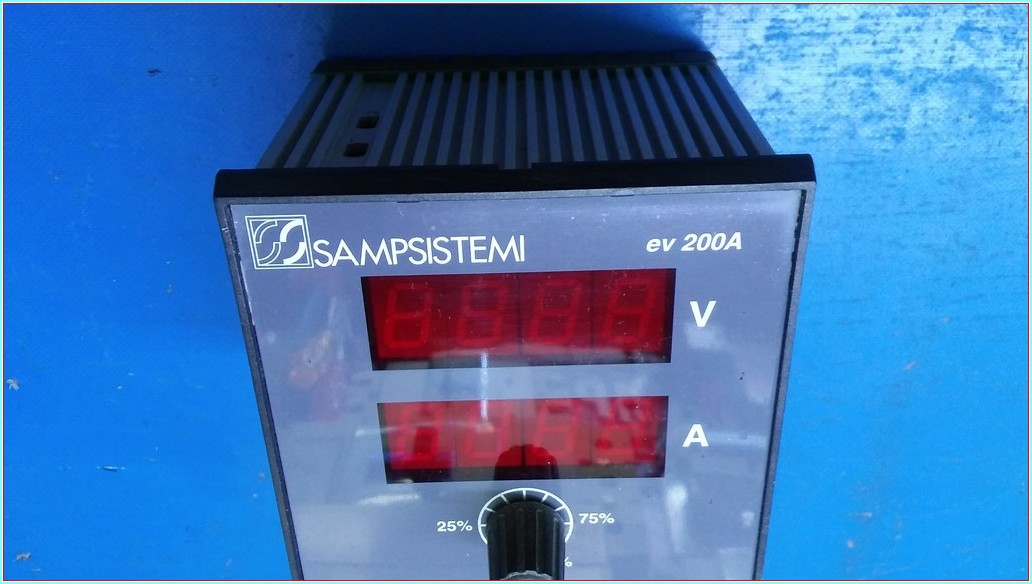 SISTEMI ELETTRONICI SAEL EV 200A PER L AUTOMAZIONE TORRİ Dİ QUARTESOLO