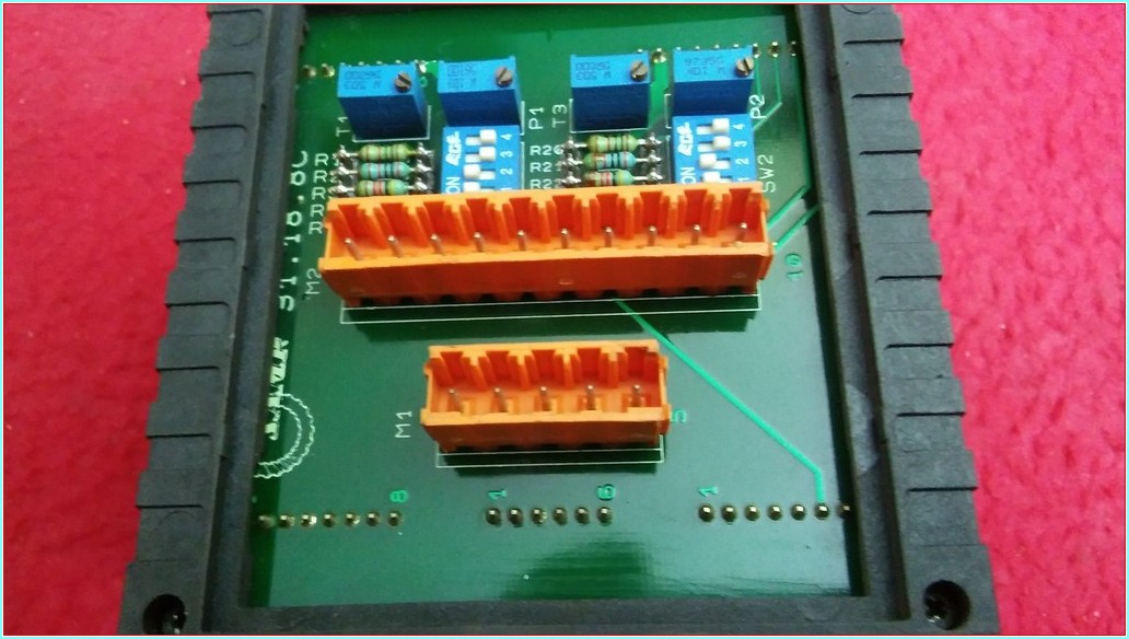 SISTEMI ELETTRONICI SAEL EV 200A PER L AUTOMAZIONE TORRİ Dİ QUARTESOLO