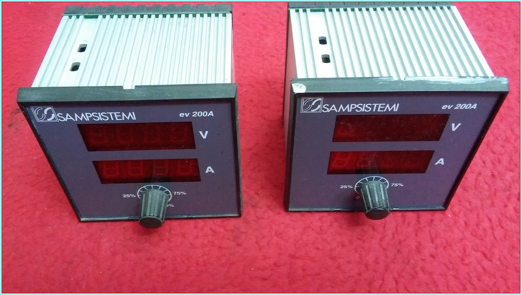 SISTEMI ELETTRONICI SAEL EV 200A PER L AUTOMAZIONE TORRİ Dİ QUARTESOLO