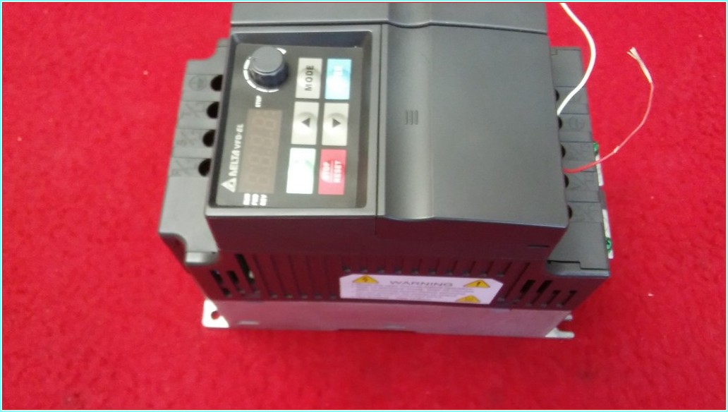DELTA VFD015EL21A 1,5 KW SÜRÜCÜ INVERTER 1.5 KW DRIVER
