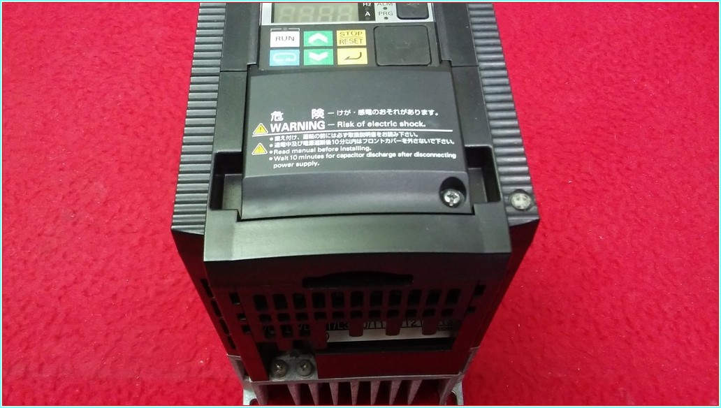 OMRON 3G3MX2-A4015-Z MX2 1,5KW SÜRÜCÜ İNPUT 380V