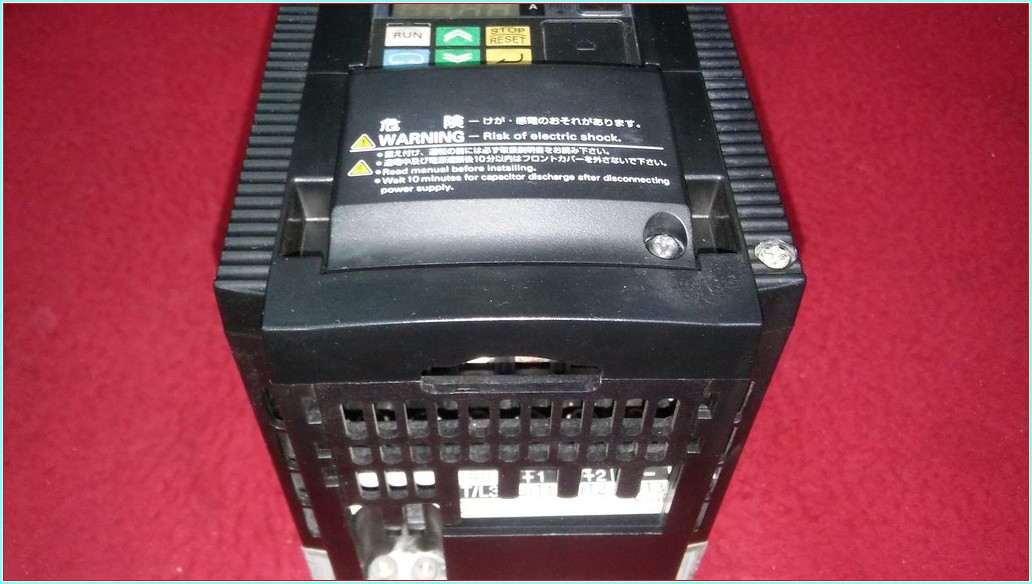 OMRON 3G3MX2-A4015-Z MX2 1,5KW SÜRÜCÜ İNPUT 380V
