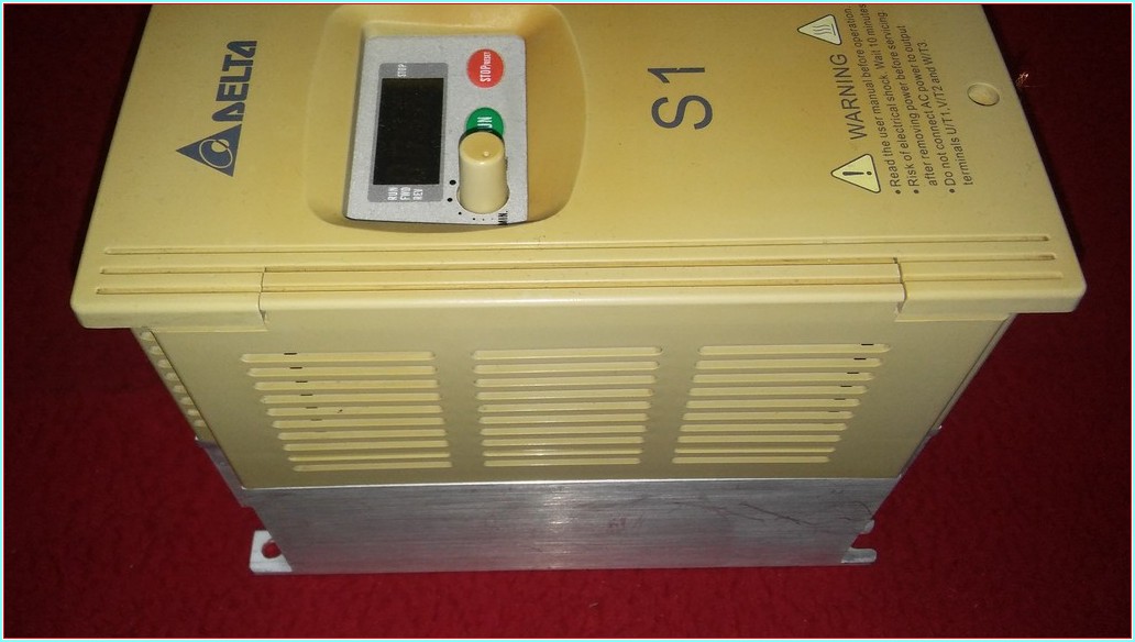 DELTA VFD015S21A S1 2,9KVA 2HP SÜRÜCÜ 1,5KW INVERTER