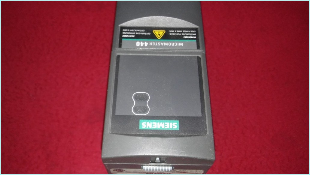 SIEMENS 6SE6440-2AB12-5AA0 MICROMASTER 440 0,25KW SÜRÜCÜ