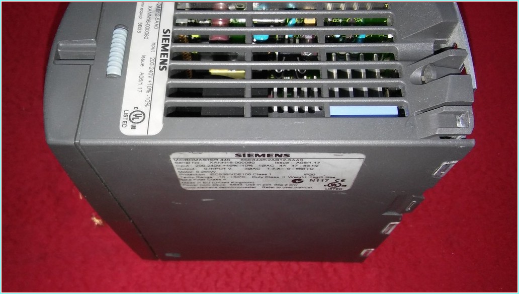 SIEMENS 6SE6440-2AB12-5AA0 MICROMASTER 440 0,25KW SÜRÜCÜ