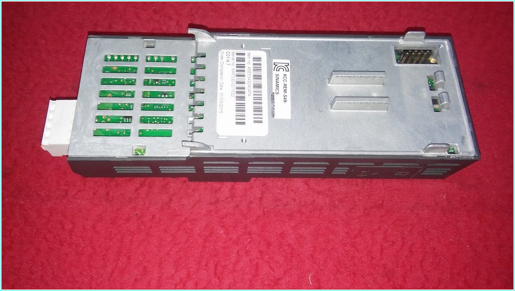 SIEMENS 6SL3244-0BB00-1BA1 VER C01-4 70 SINAMICS CONTROL UNİT CU240B-2 KONTROL KARTI