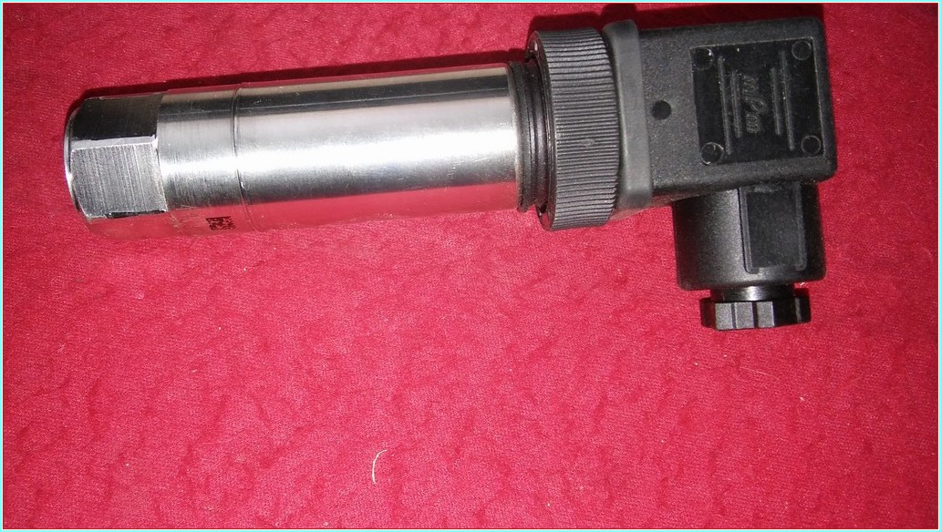 GE UNIK 5000 PRESSURE SENSOR PTX 5072 PTX 5072-TC-A2-CB-H0-PA BASINÇ SENSÖRÜ