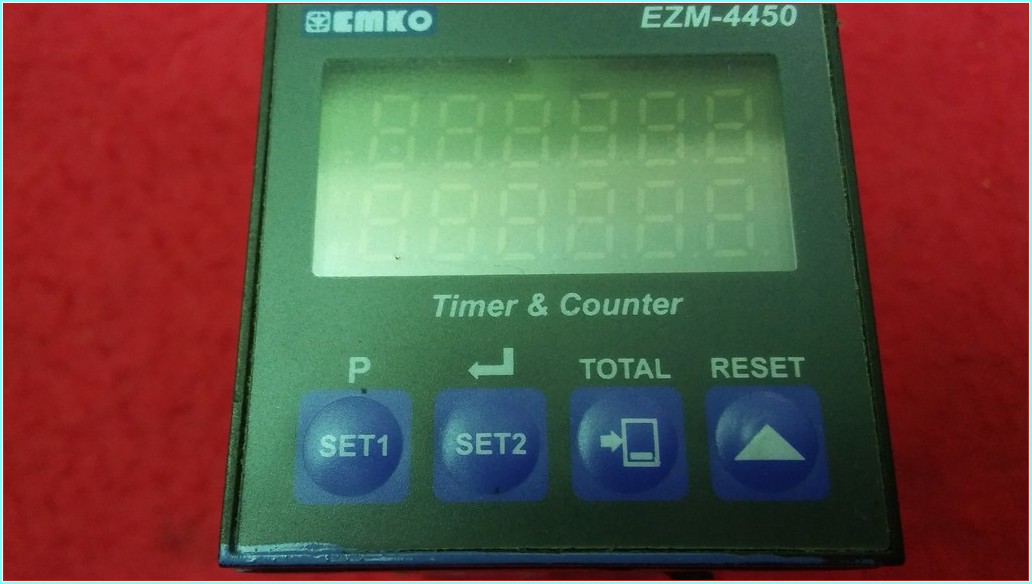 EMKO EZM-4450 ÜNİVERSAL GİRİŞLİ PROGRAMLANABİLİR TİMER ÇİFT SIRALI 6 HANELİ ZAMAN RÖLESİ