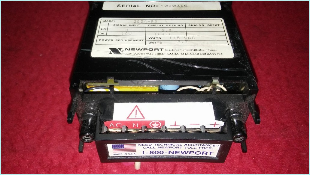 NEWPORT ELECTRONICS INC 202A-P2 MİKROVOLTMETRE