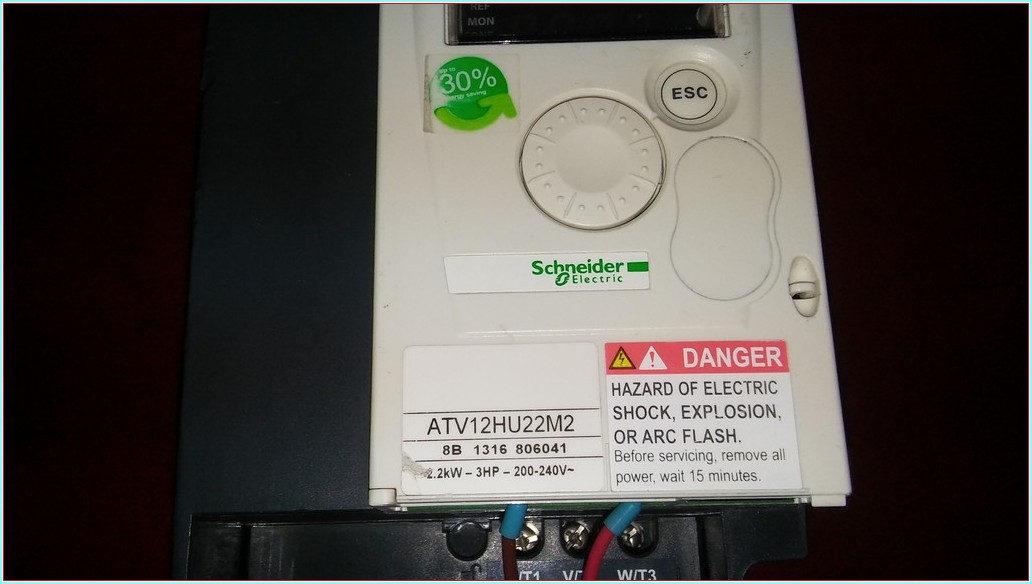 ATV12HU22M2 SCHNEİDER