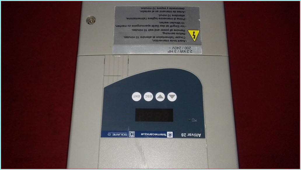 TELEMECANİQUE ATV28HU41M2 2,2KW SÜRÜCÜ SCHNEİDER