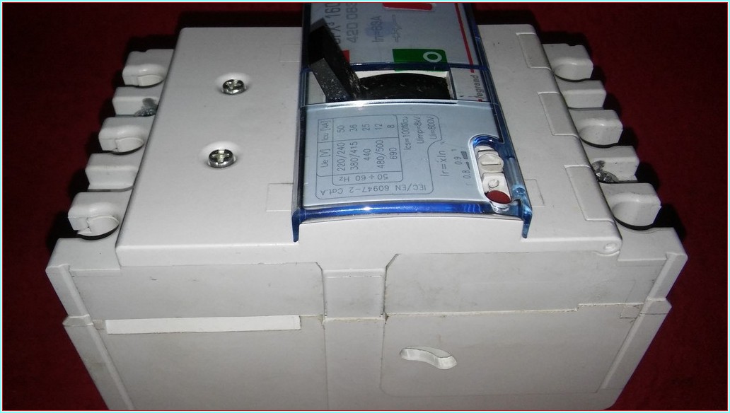 LEGRAND DPX3 160 63A 420 083 4 200 83 TMŞ SIFIRDAN FARKI FİYATI