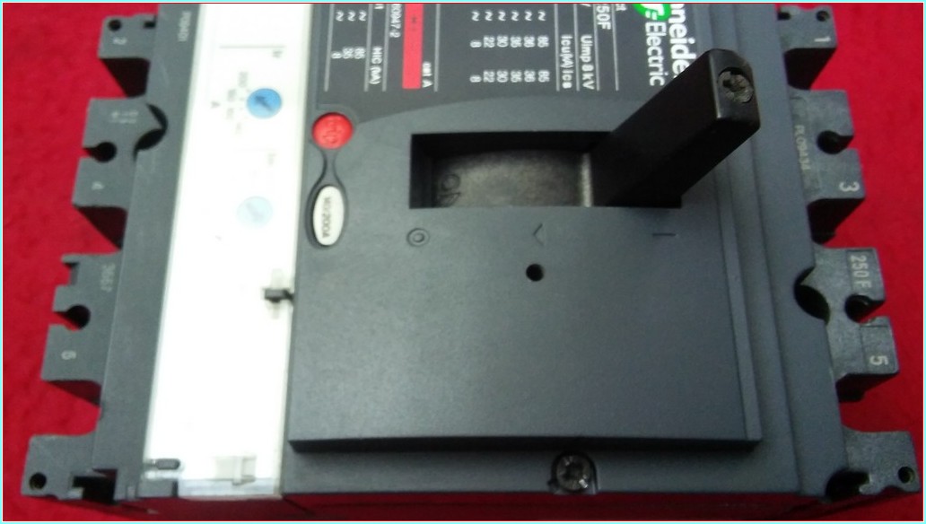 SCHNEİDER NSX 250F 200A TMŞ SIFIRDAN FARKI FİYATI