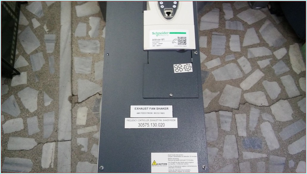 SCHNEİDER ATV61HD37N4  ALTİVAR 71  ATV61 37KW SÜRÜCÜ  ATV71HD37N4 ATV71 37KW SÜRÜCÜ