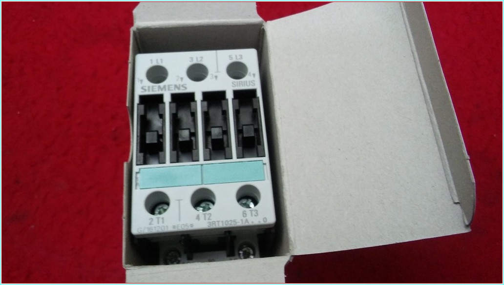 SIEMENS 3RT1025-1AP00 7,5KW KONTAKTÖR