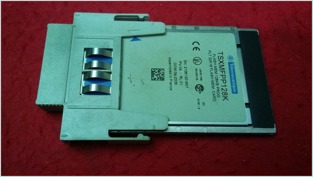TELEMECANİQUE TSXMFPP128K FLASH MEM 128KB PROG PL7 32K 16 FLASH MEM CARD