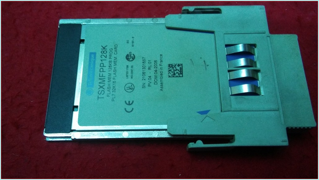 TELEMECANİQUE TSXMFPP128K FLASH MEM 128KB PROG PL7 32K 16 FLASH MEM CARD