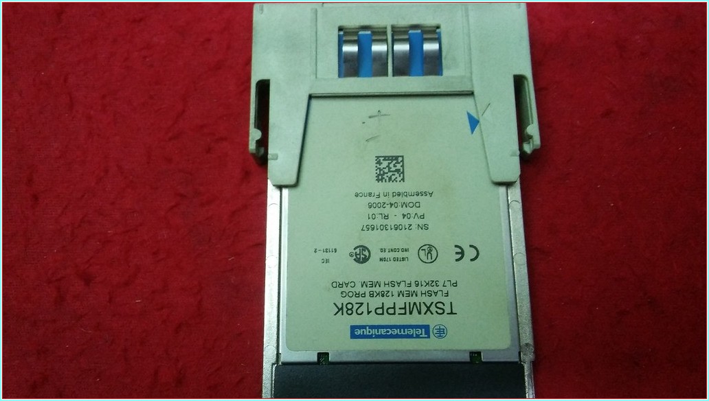 TELEMECANİQUE TSXMFPP128K FLASH MEM 128KB PROG PL7 32K 16 FLASH MEM CARD