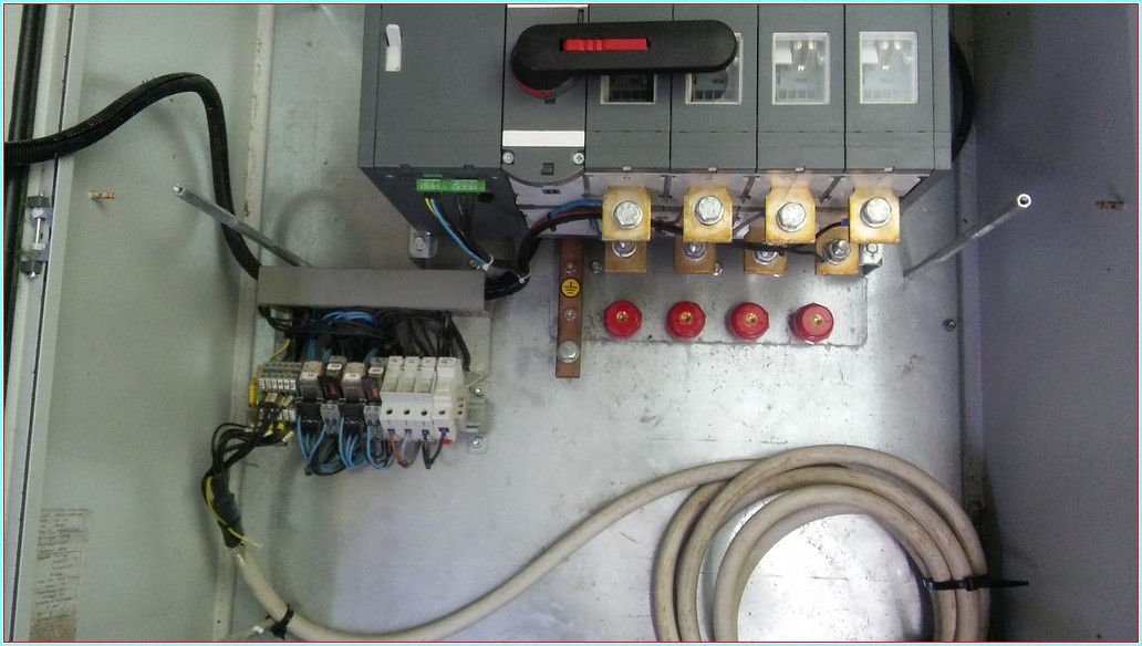 ABB OTM 630E4CM230C 630A 4 KUTUPLU TRANSFER ORJİNAL ABB PANOLU