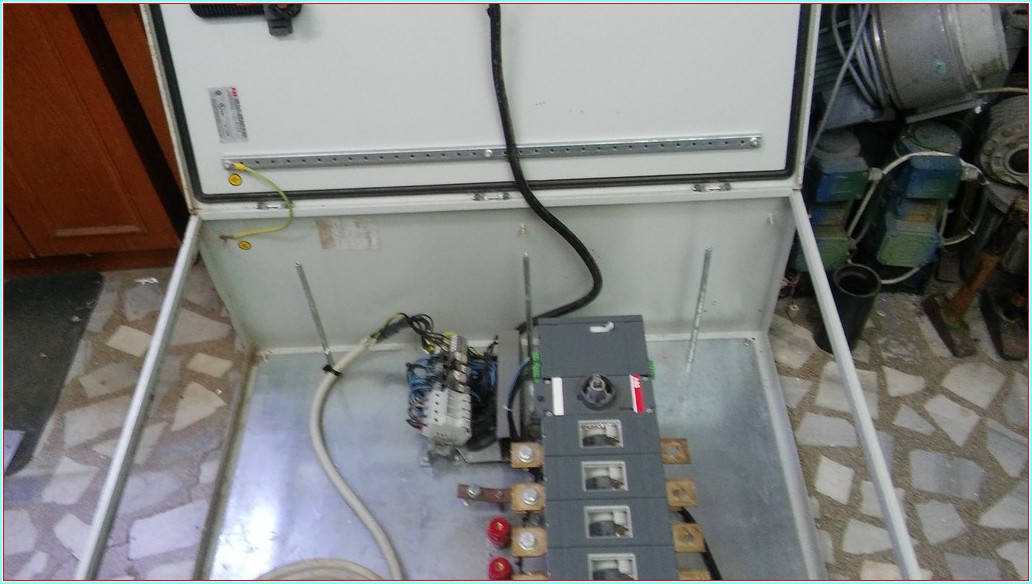 ABB OTM 630E4CM230C 630A 4 KUTUPLU TRANSFER ORJİNAL ABB PANOLU