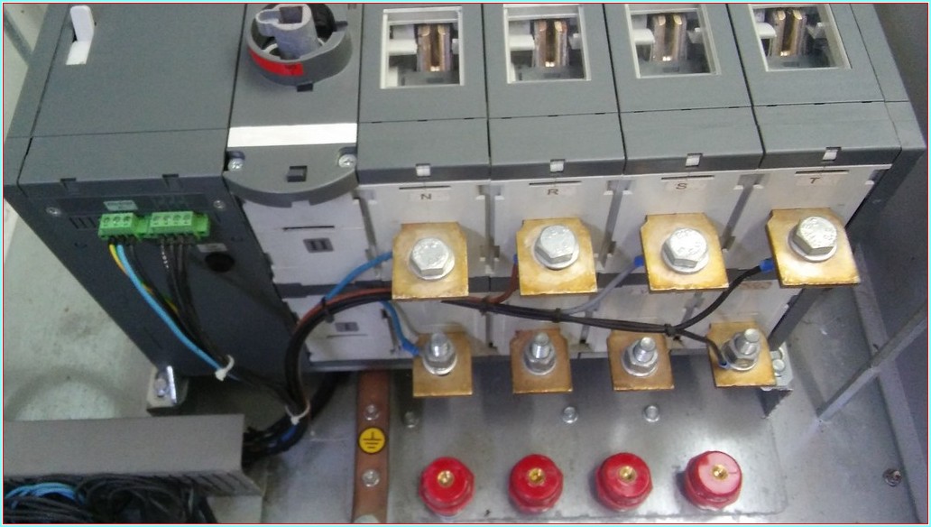ABB OTM 630E4CM230C 630A 4 KUTUPLU TRANSFER ORJİNAL ABB PANOLU